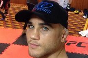 Resultado do UFC Barueri: Daniel Sarafian supera Junior Alpha