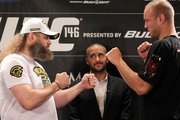 Veja a luta entre Roy Nelson e Dave Herman pelo UFC 146 (vídeo completo)