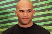 Robbie Lawler diz: "Doping é um olho negro para o esporte"