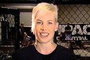 Bec Rawlings x Ashlee Evans-Smith duelarão no UFC 223