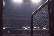 Arena do UFC ilustrando o calendário de eventos previsto para junho de 2026